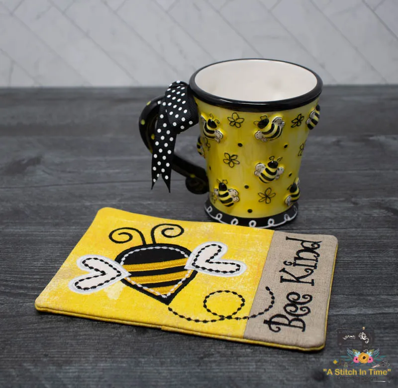 ITH Bee Mug Rug Set