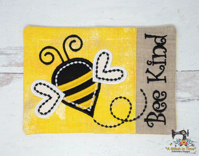 ITH Bee Mug Rug Set