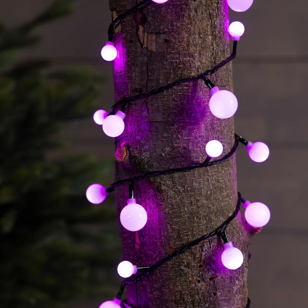 Lumineo 120 LED Colour Changing Cherry Bulb String Lights (9m)